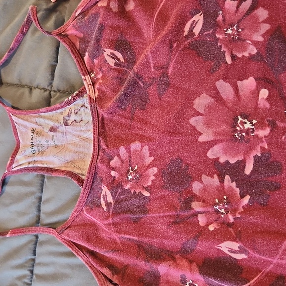 Tank top - Picture 2 of 2